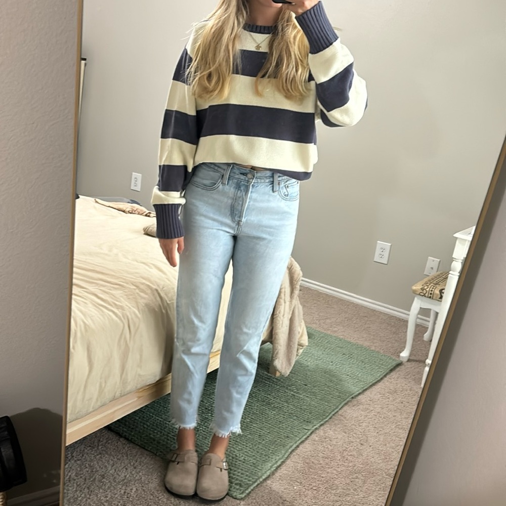 Levi’s Wedgie Jeans